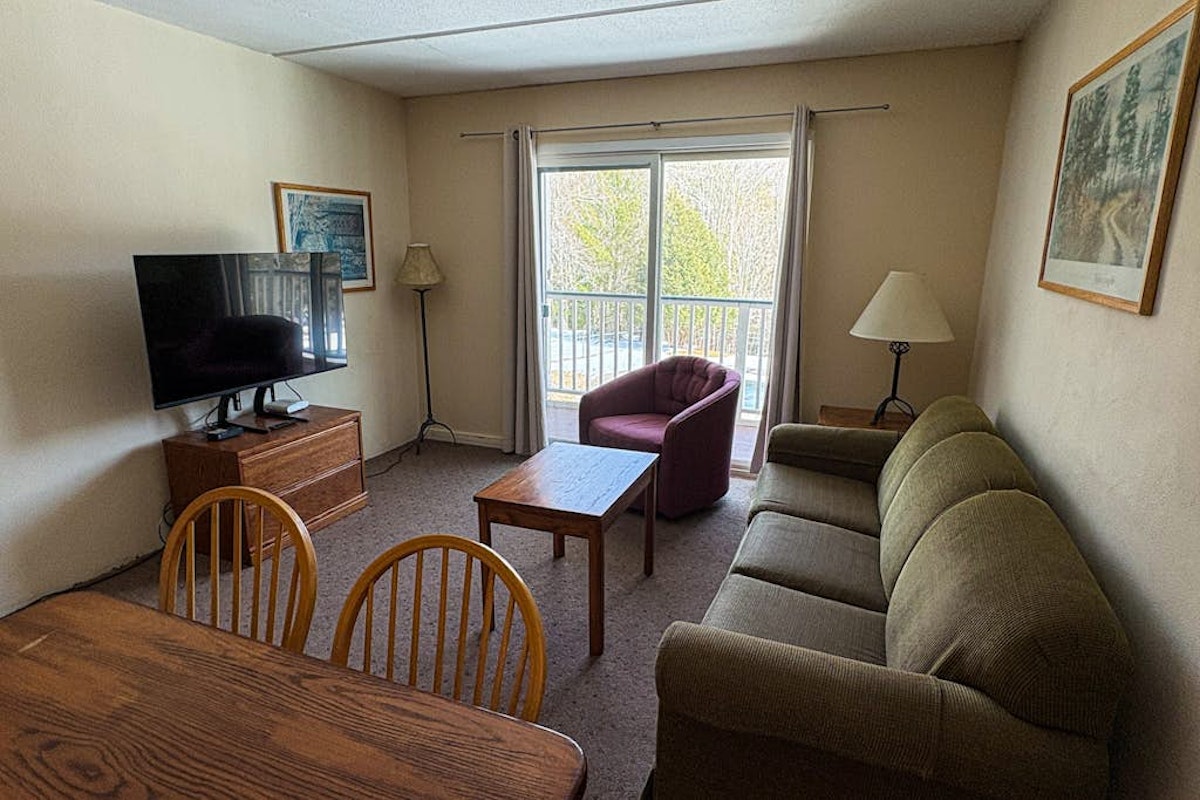 Seasons 303 & 304 rental interior